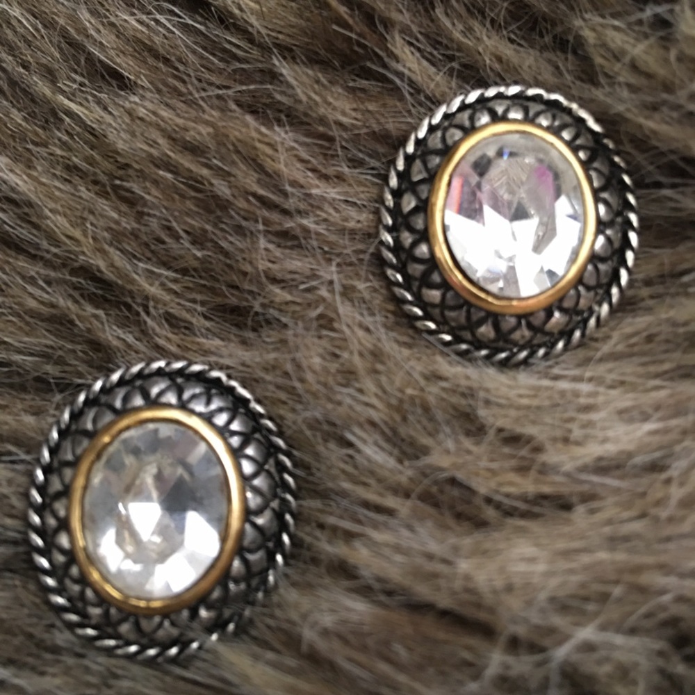 Vintage two-tone setting glass stone earrings